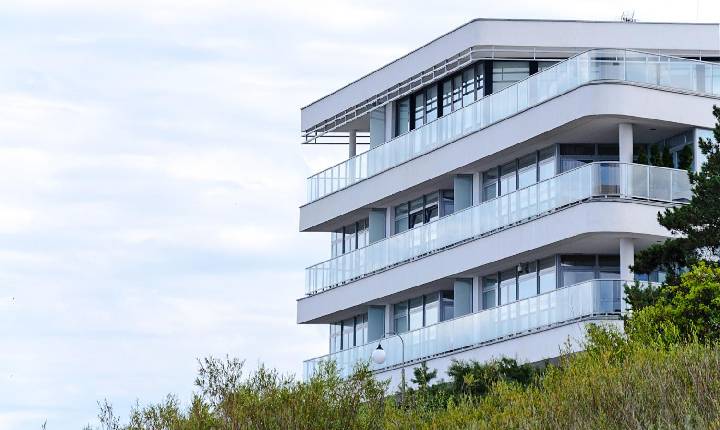 Casa de alvenaria com 950.00 M