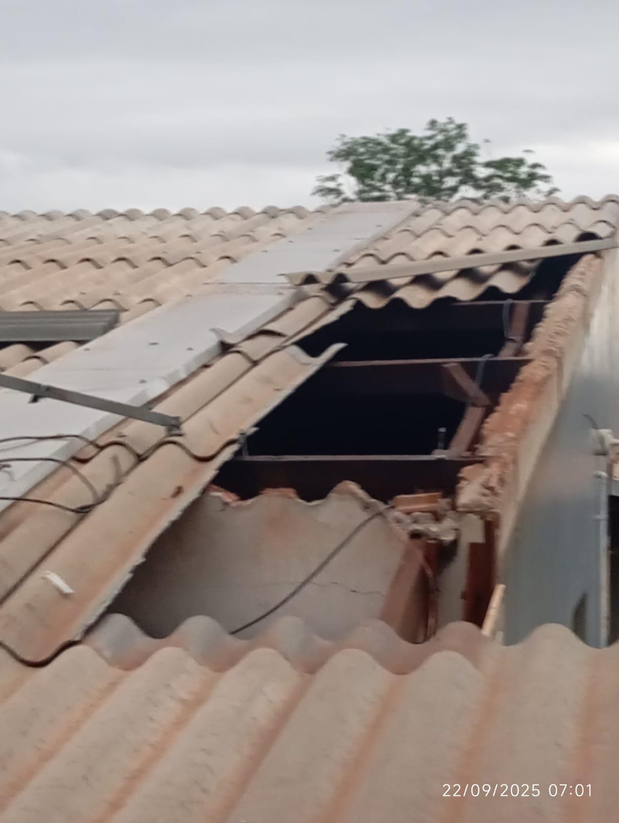 Em Assis Chateaubriand: Vento forte assustou moradores na madrugada