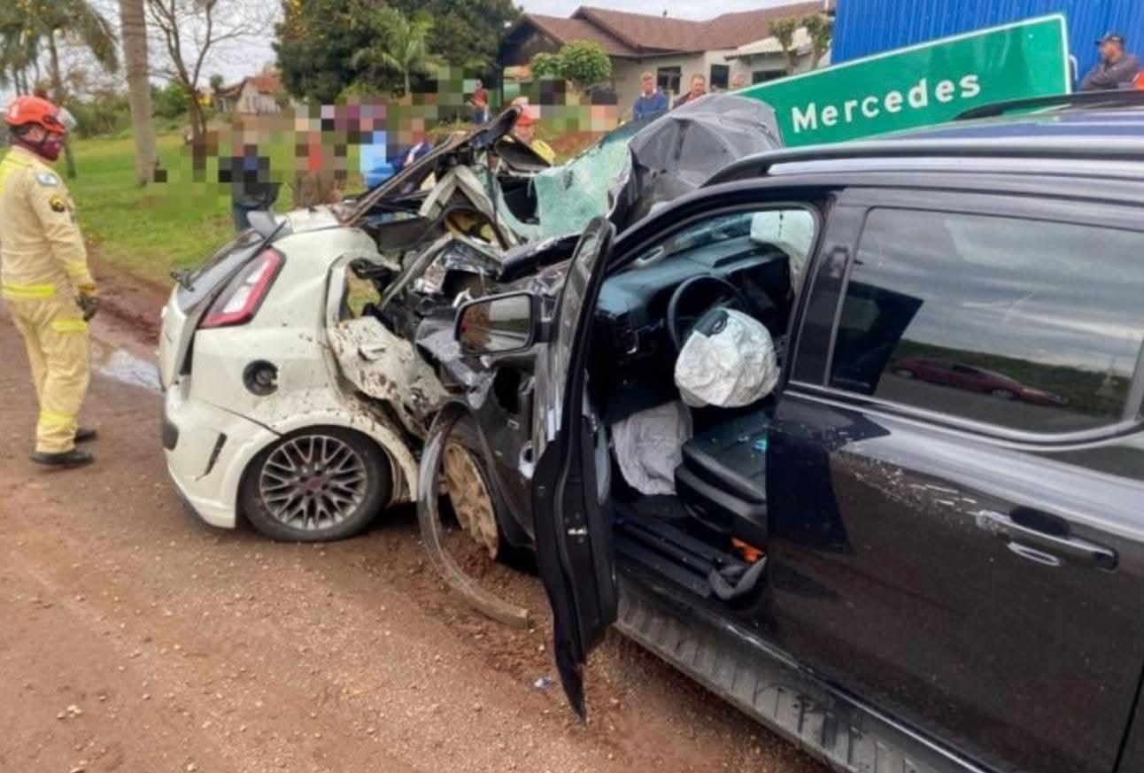 Grave acidente tira vida de condutor de Fiat Punto com placas de Assis Chateaubriand