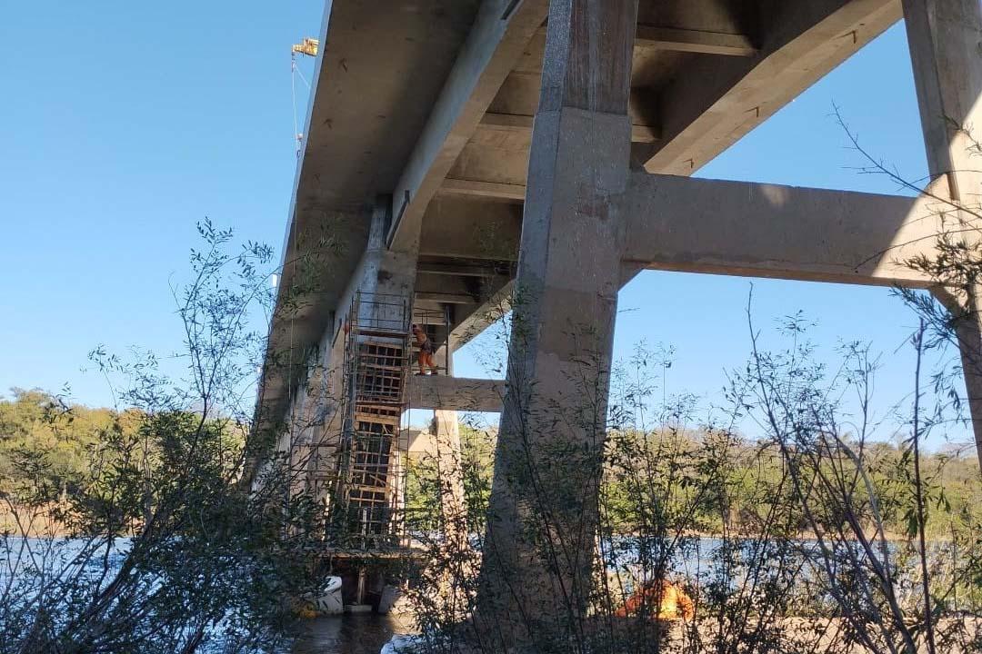 Ponte na PR-317 entre Floresta e Engenheiro Beltrão será liberada na segunda-feira