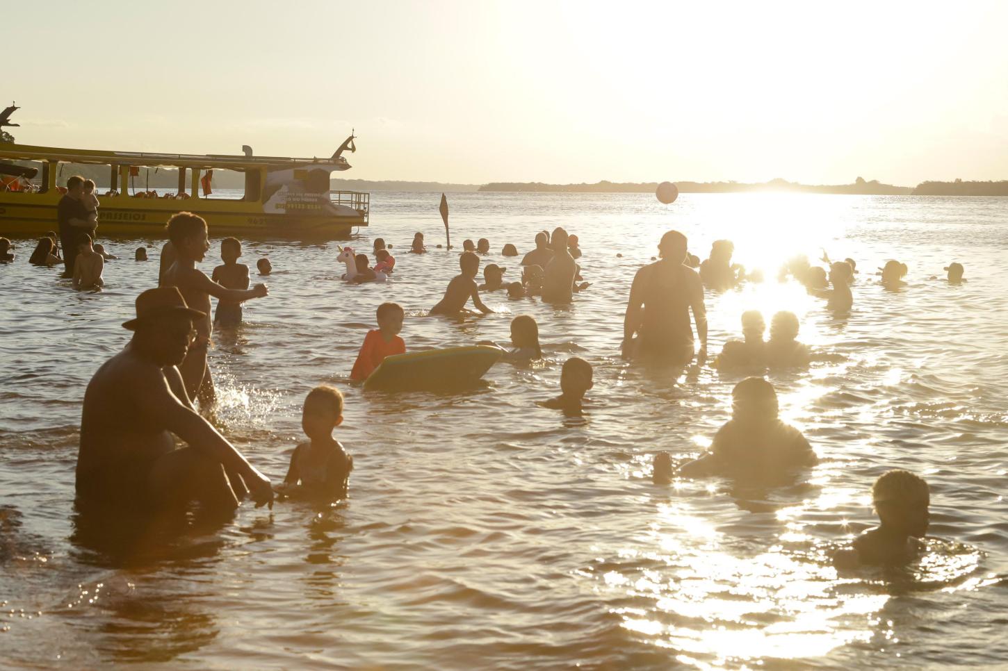 Após 2ª temperatura mais alta do ano e recordes de calor, Paraná terá nova frente fria