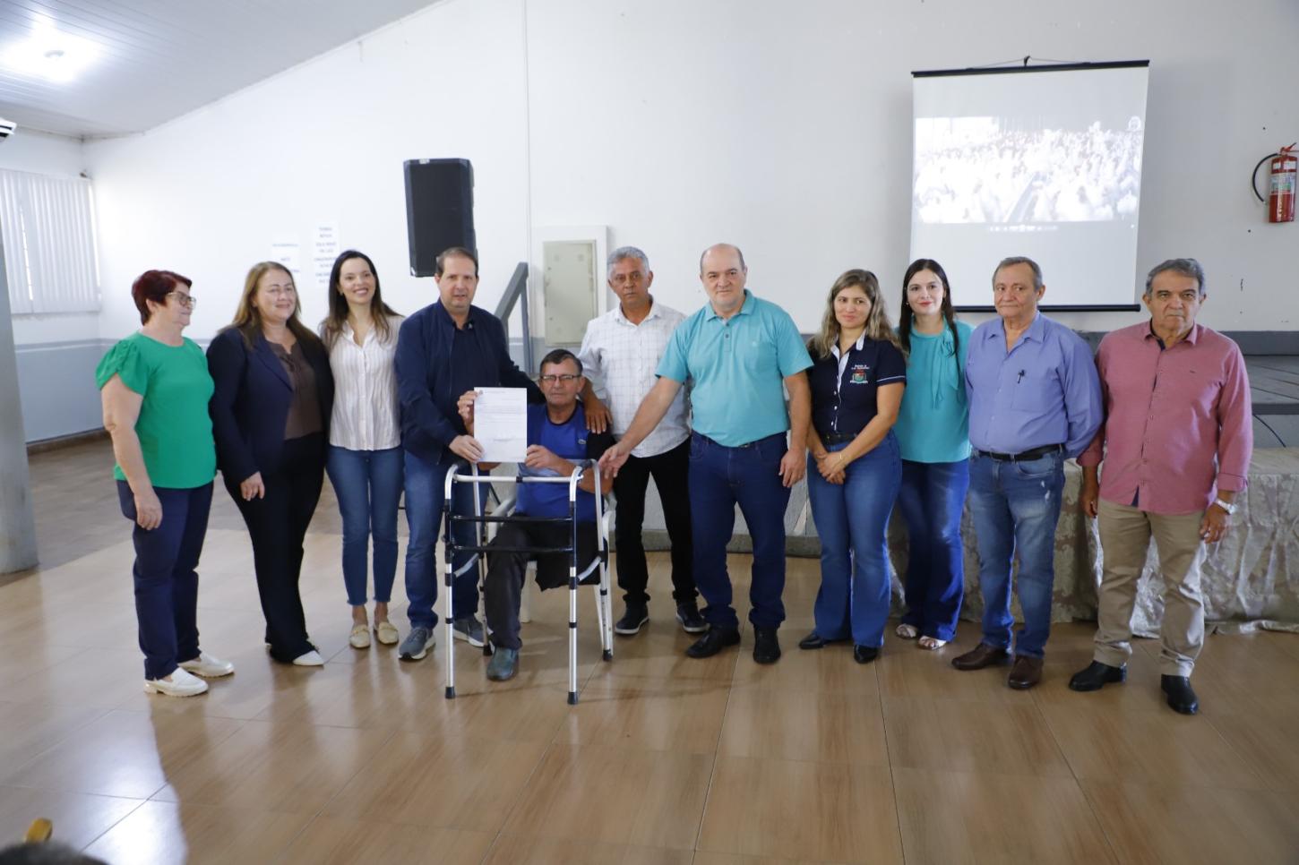 Entrega de isenção do IPTU beneficia 478 pessoas em Assis Chateaubriand