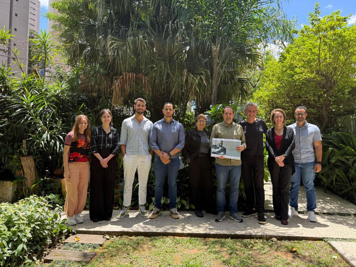Prefeito de Assis Chateaubriand discute projetos de urbanização no Instituto Jaime Lerner