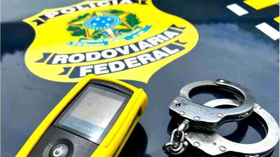 Excesso de velocidade, álcool e uso incorreto do cinto marcam acidentes fatais durante Natal no Paraná