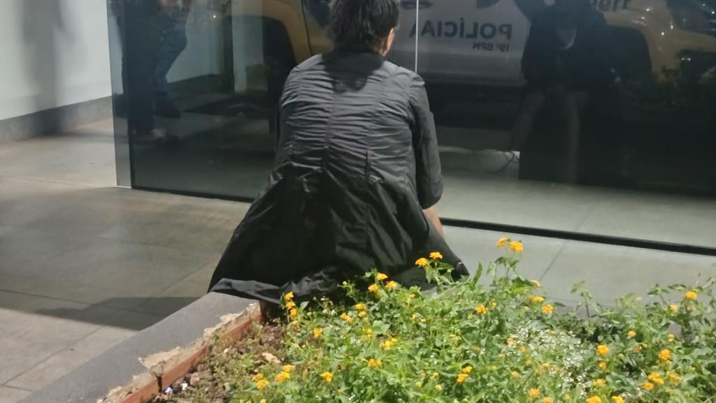 Mulher mata marido com uma facada no peito em Ouro Verde do Oeste