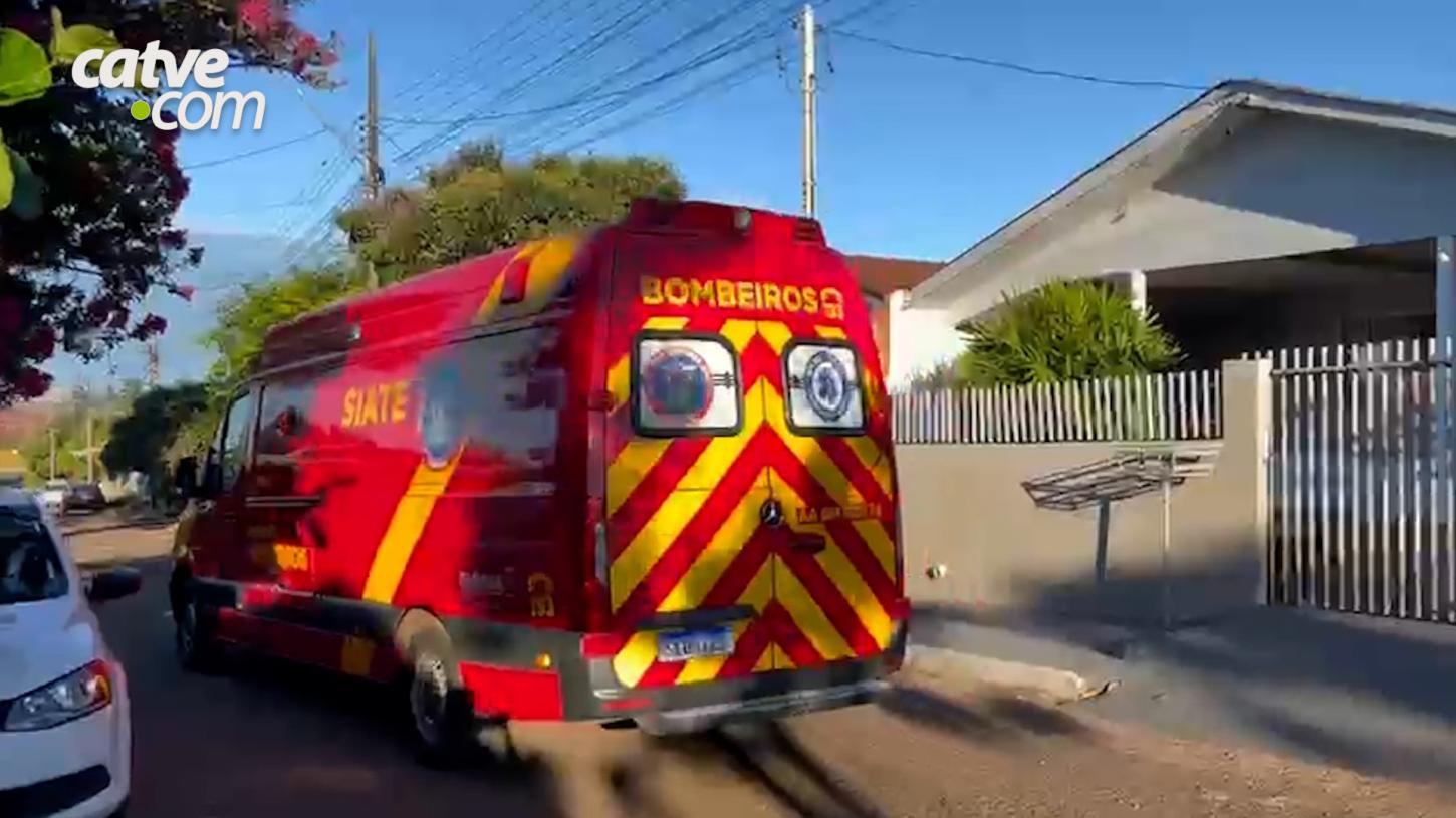 Rapaz é ferido com golpes de machadinha no bairro Interlagos