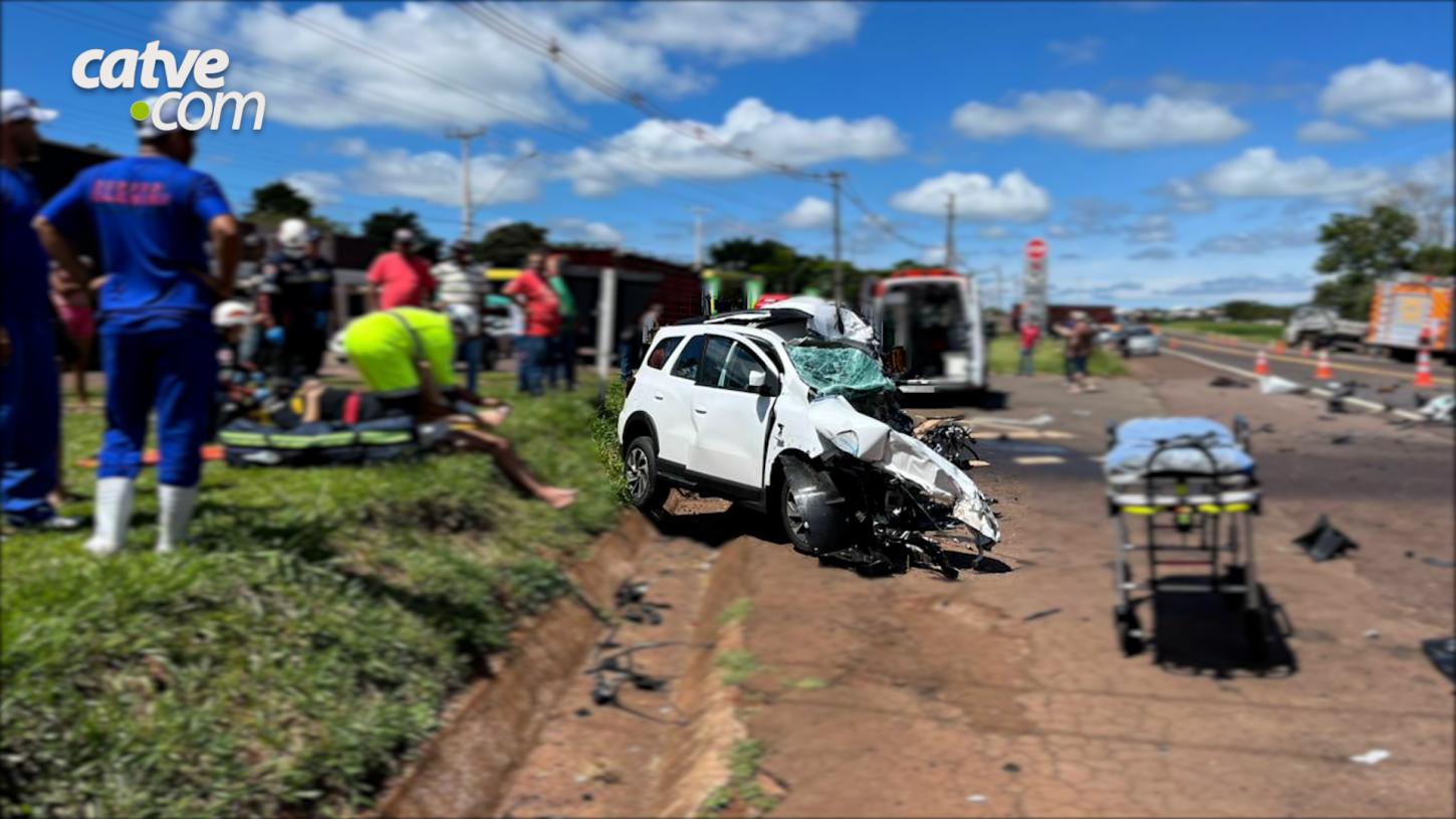 Motorista morre e três pessoas ficam feridas em acidente na BR-277
