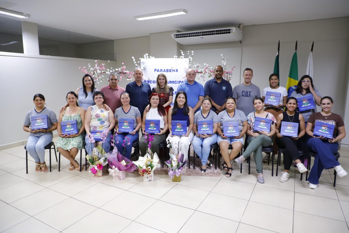 Escola Municipal Janice Galdino é premiada pelo MEC após avanço histórico no Ideb 