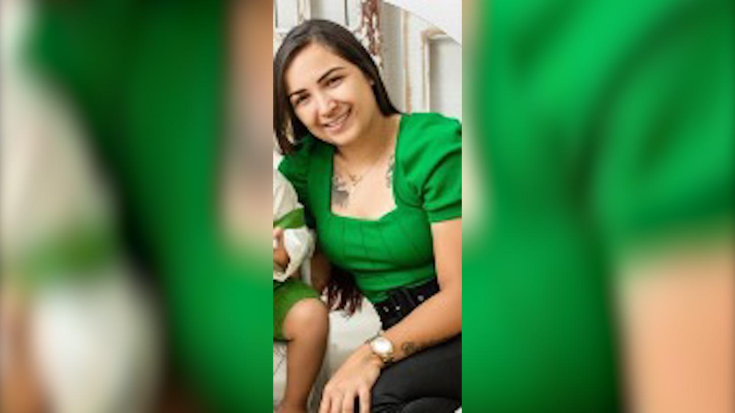 Vítima de feminicídio no bairro Riviera é identificada; mulher tinha 4 perfurações no pescoço e tórax