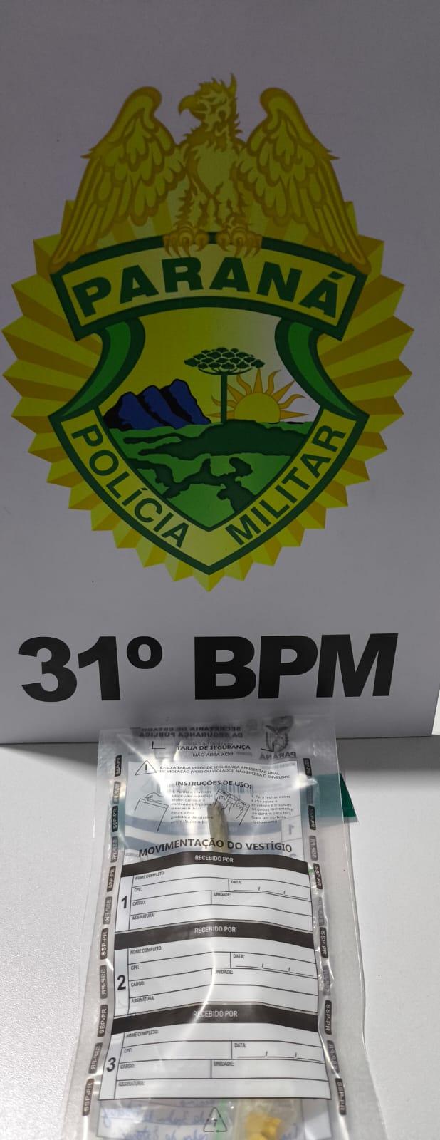 Em Assis Chateaubriand pessoas são abordadas e com elas droga para consumo