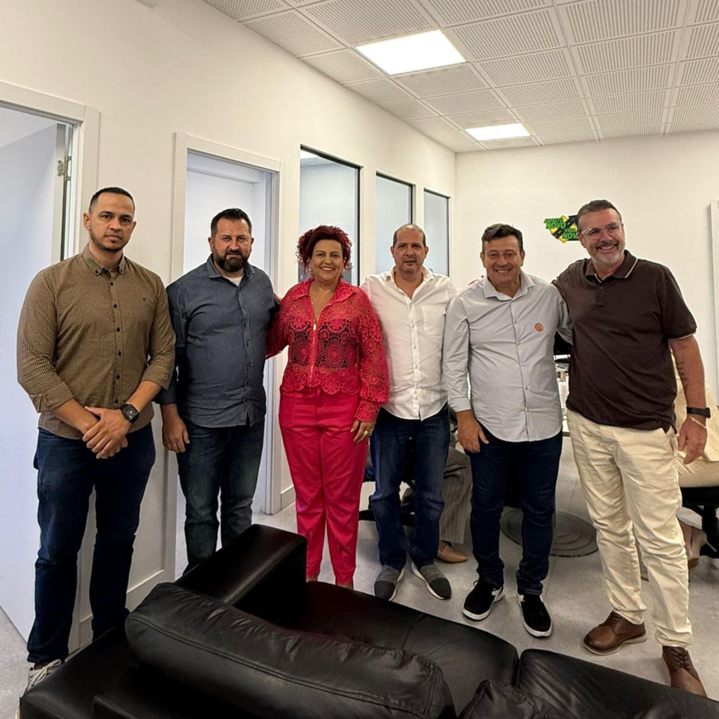 Micheletto cumpre agenda estratégica em Curitiba e busca novos investimentos para Assis Chateaubriand