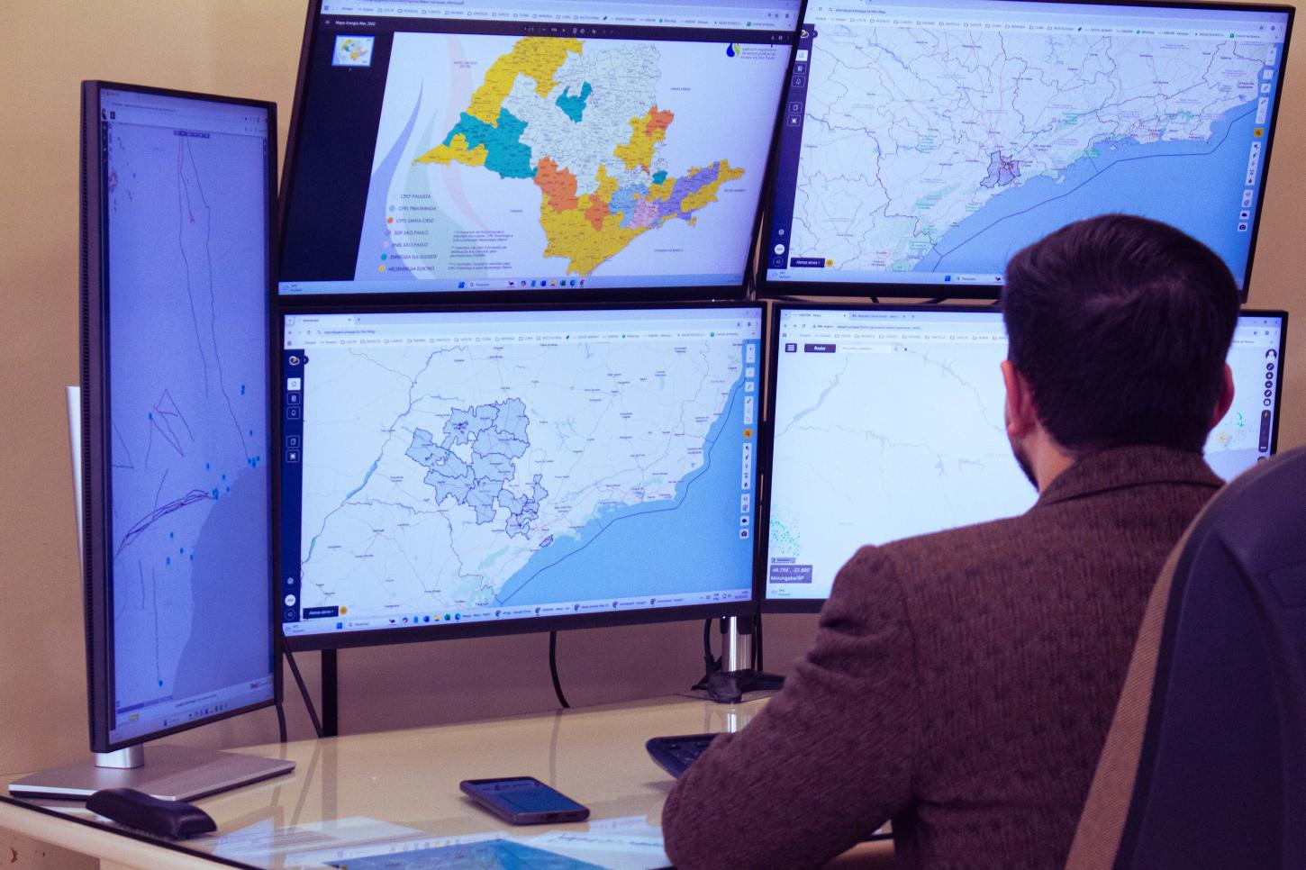 Simepar completa 33 anos com expansão nos sistemas de monitoramento