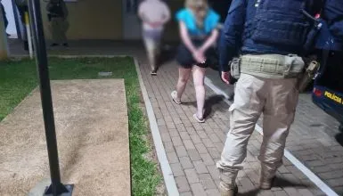 Casal é preso em abordagem na rodovia com veículo furtado e placa adulterada