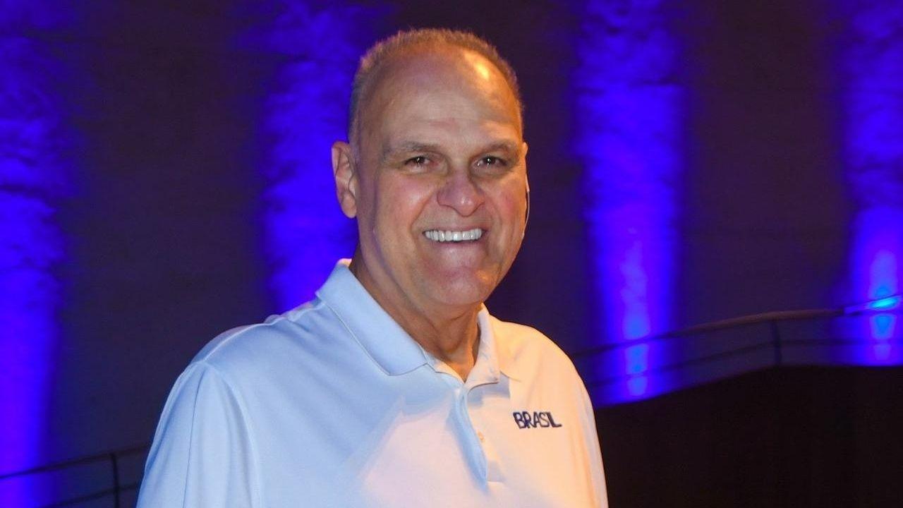 Morre Oscar Schmidt, o “Mão Santa”, em São Paulo