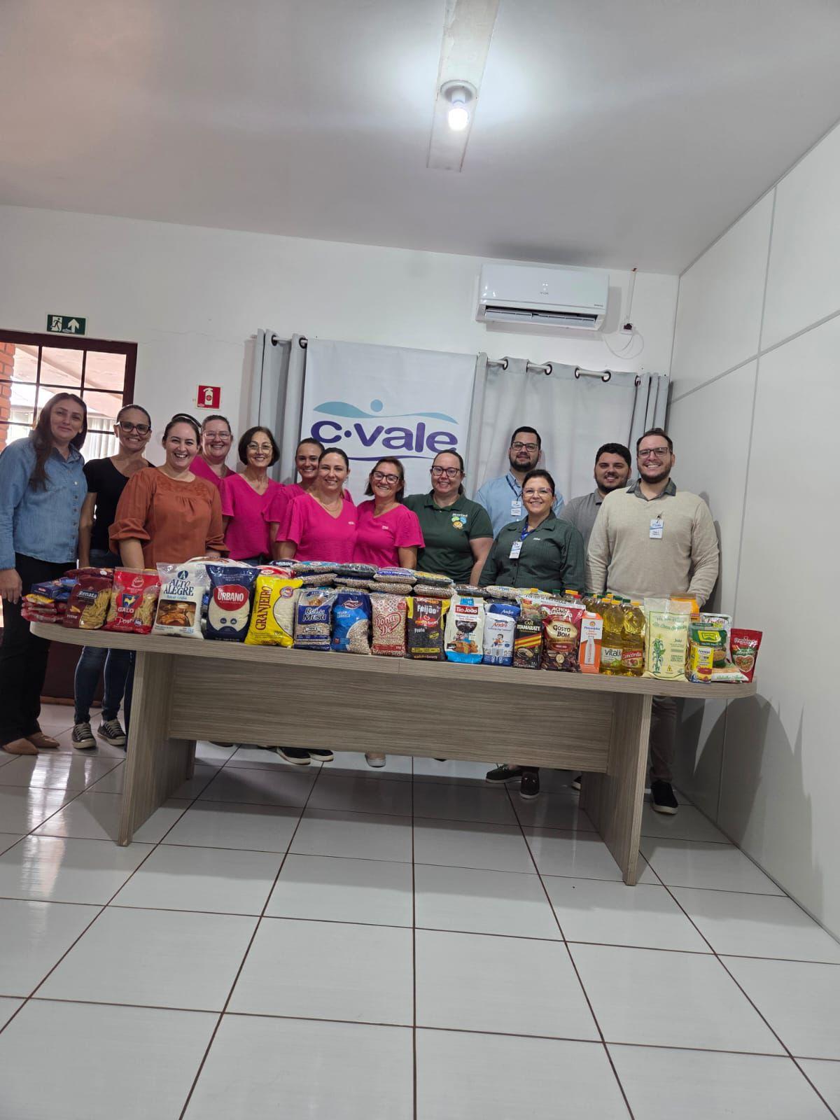 Núcleo Feminino da C.Vale realiza doação de alimentos ao CRAS de Maripá