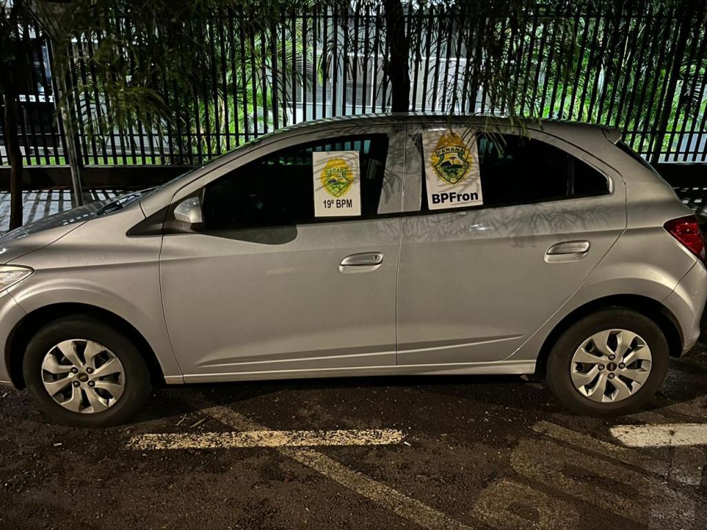 Perseguição na BR-163 termina com carro roubado recuperado e três detidos